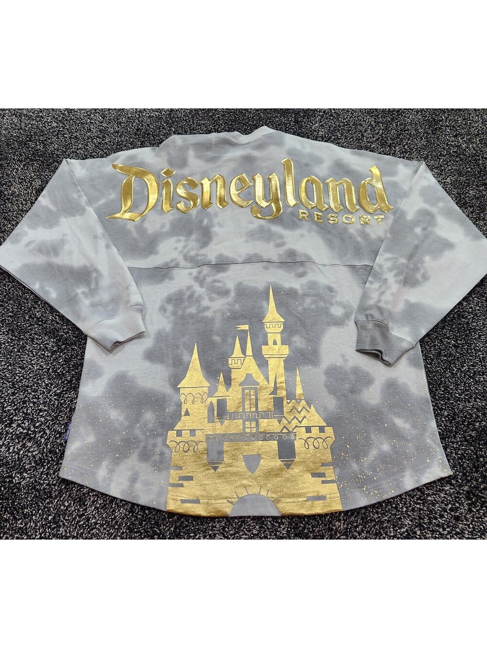 New Walt Disney World 50th Anniversary Castle Spirit Jersey Shirt Size Medium